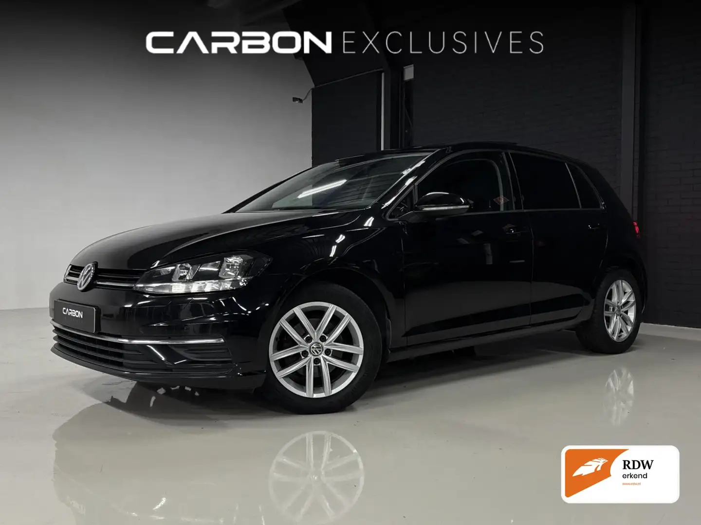 Volkswagen Golf 1.0 TSI | Pano | Stoelmassage | ACC | PDC Noir - 1