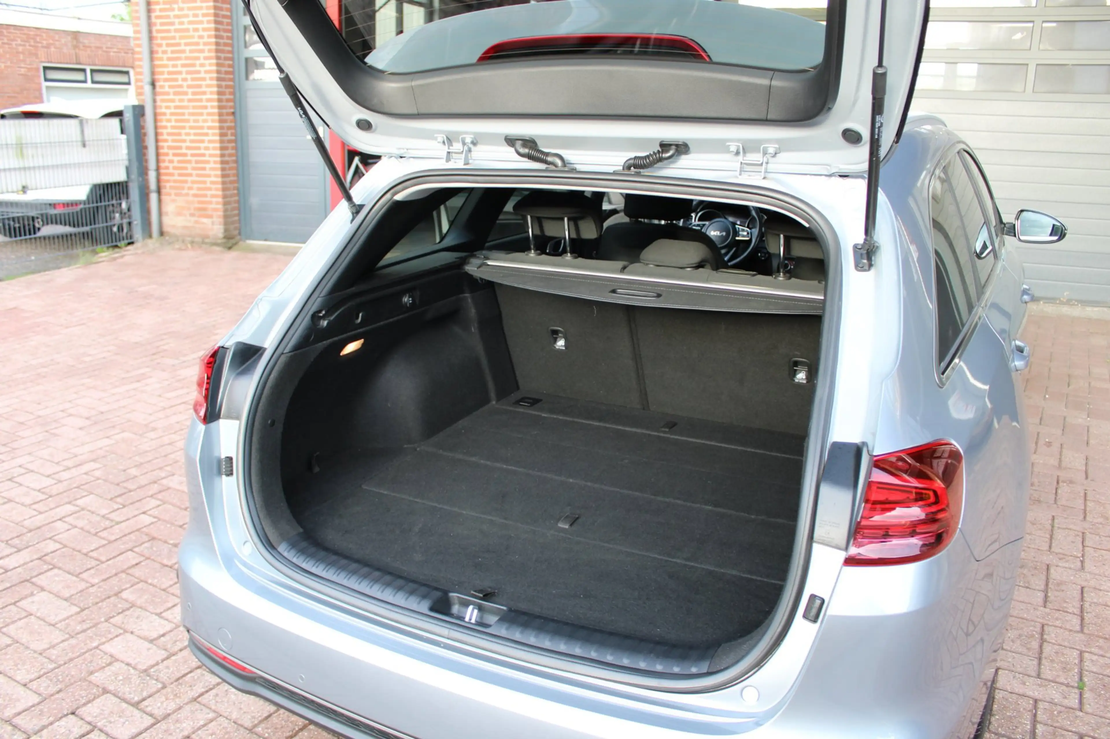 Kia Ceed SW / cee'd SW Sportswagon 1.5 T-GDi GT-Line / Camera / Stuur/Sto — photo 12