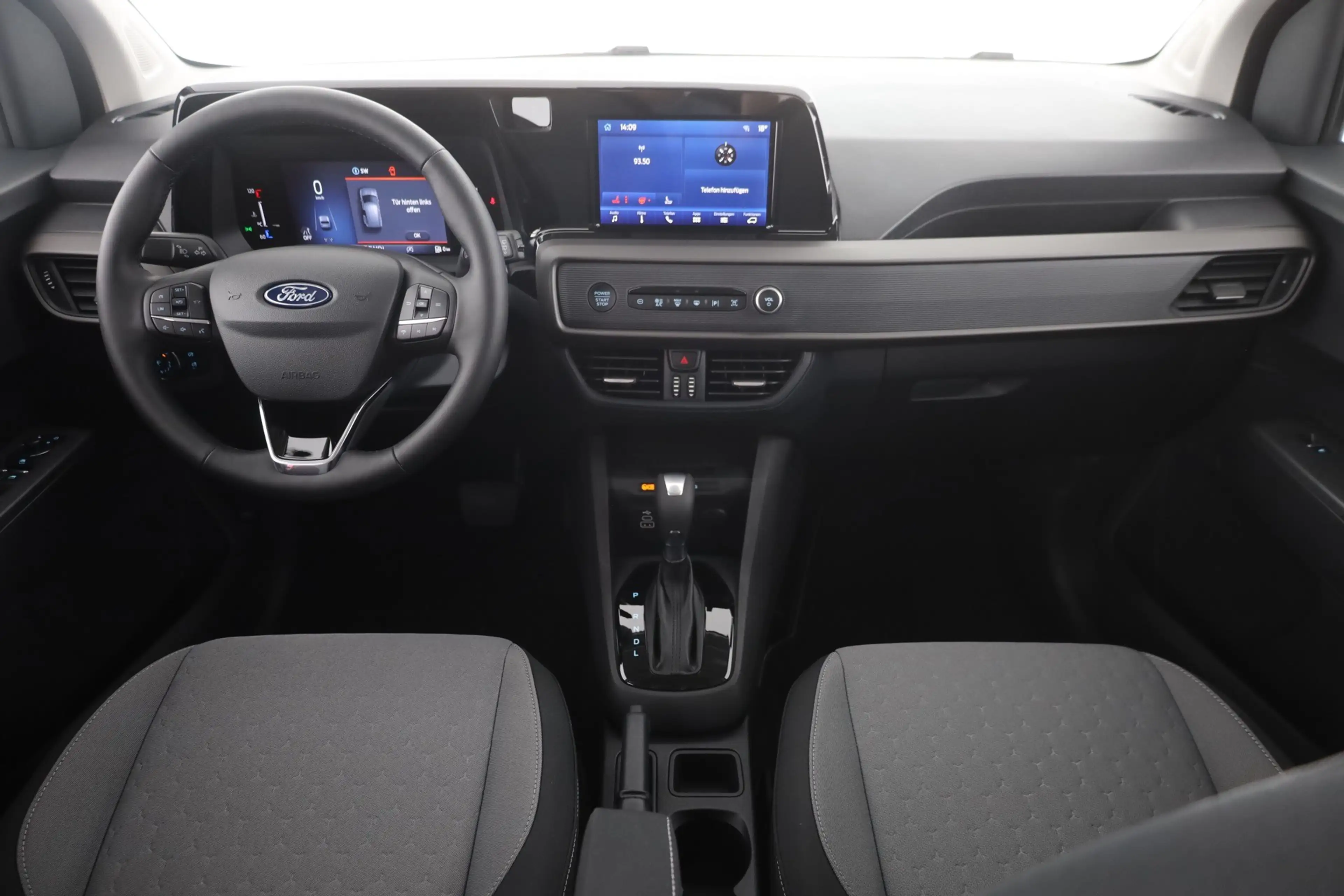 Ford Tourneo Courier Titanium 1.0 EB Aut. Kamera SItzhe — photo 9