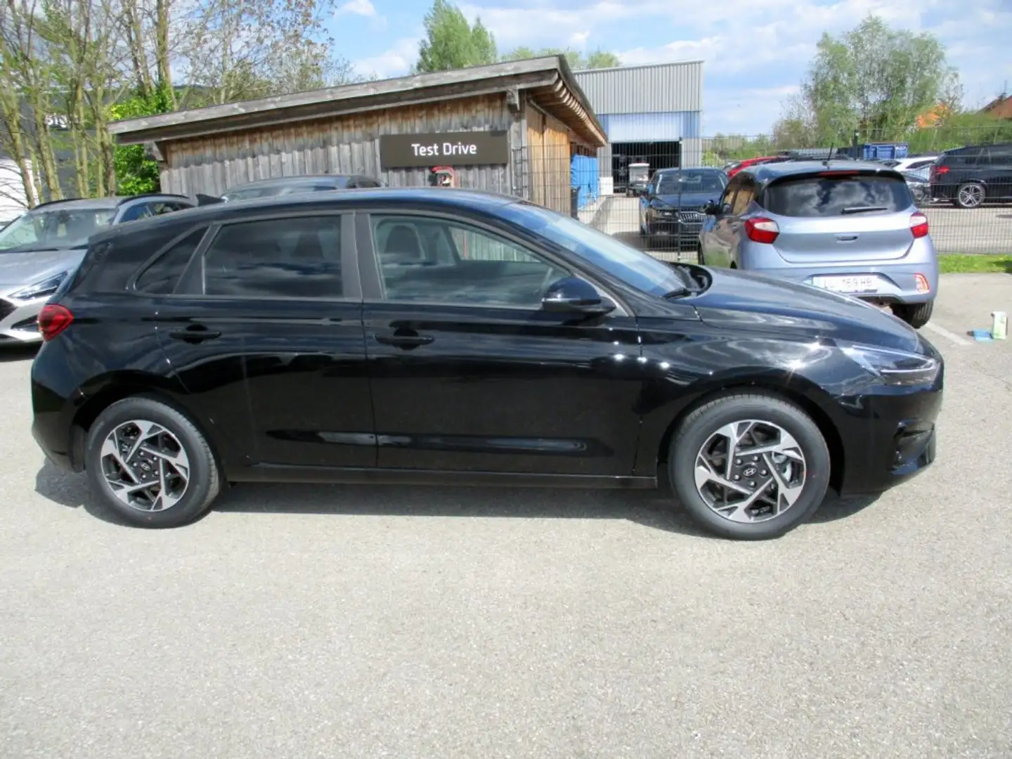 Hyundai i30 - PD Comfort Line 1.0 T-GDI c6bc1 Schwarz - 2