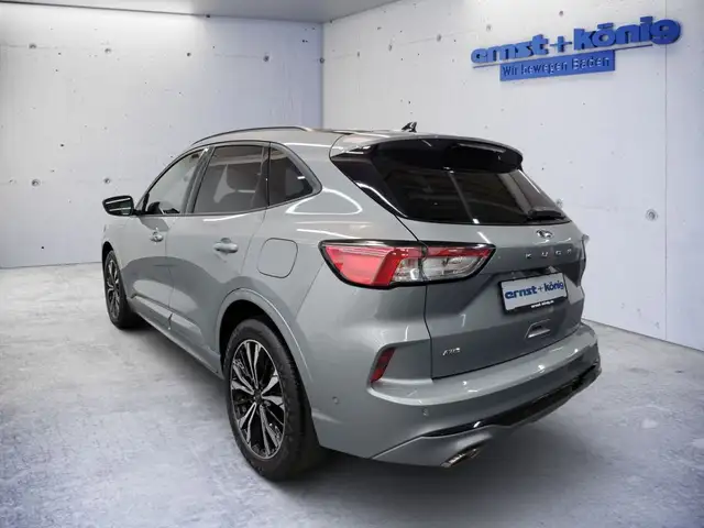 Ford Kuga view 4