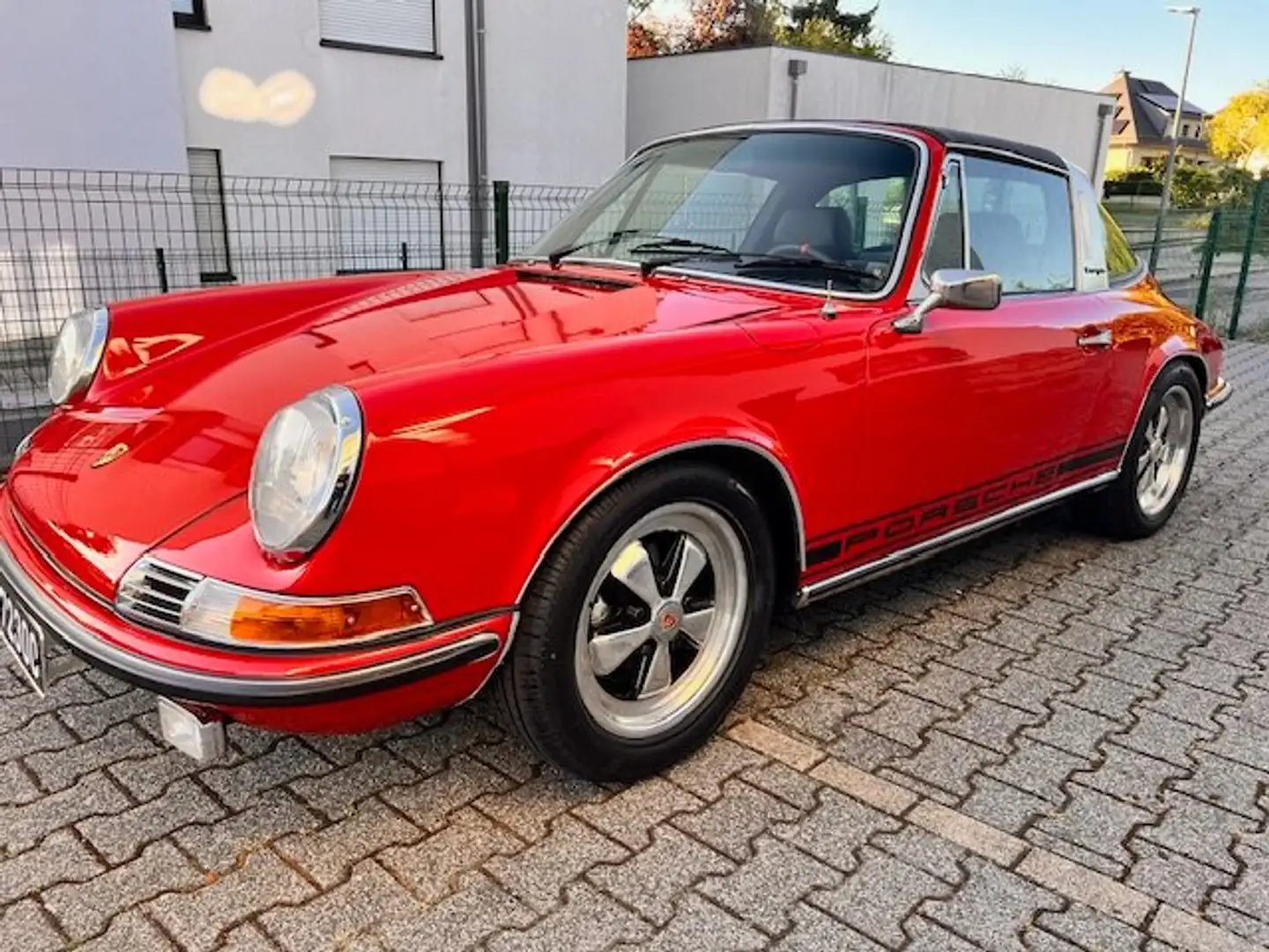 Porsche 911 Porsche 911 Urmodell 911 T Ölklappe Targa Rouge - 1