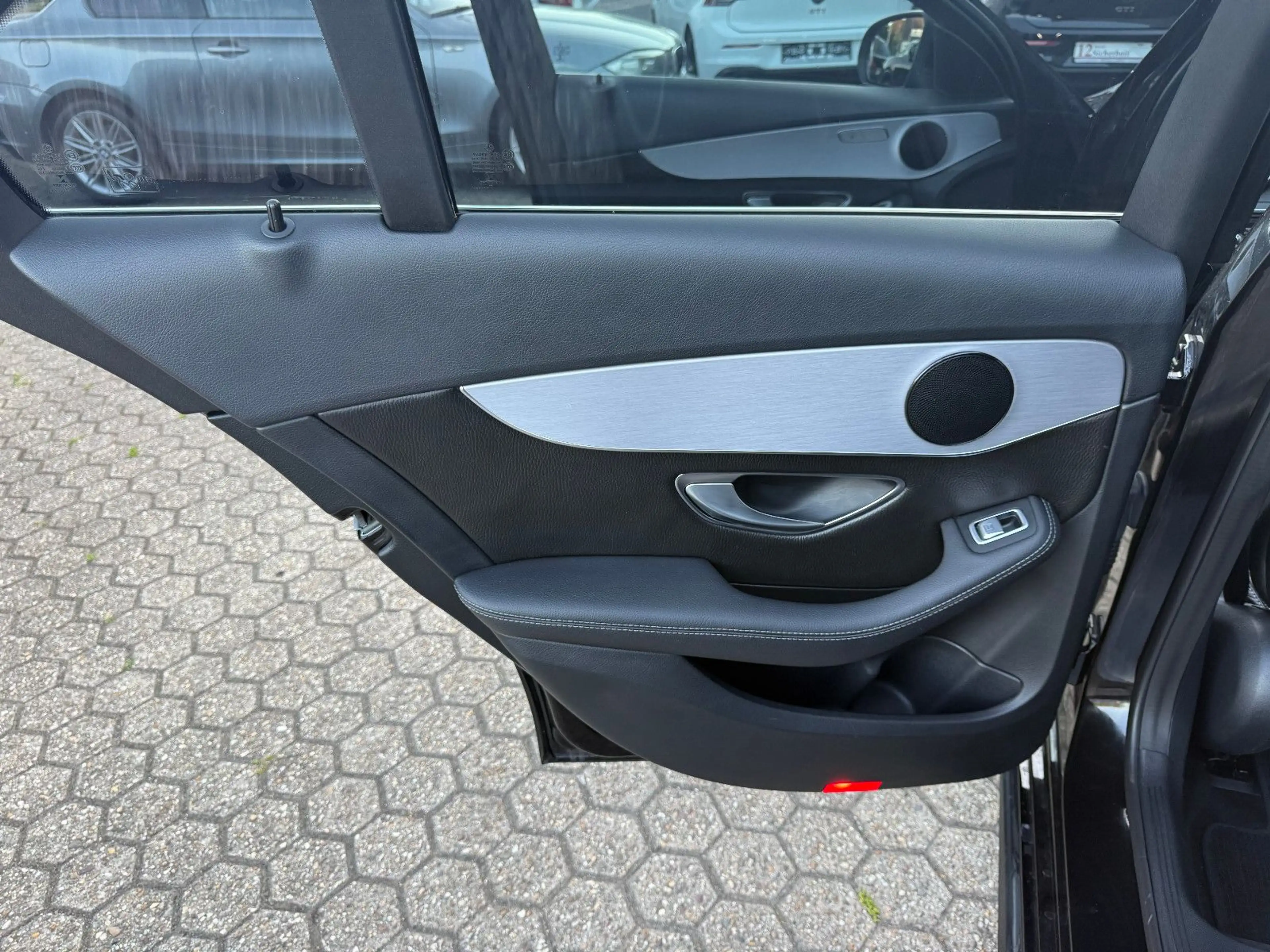 Mercedes-Benz C 220 C Limousine C 220 BlueTec *AMG*PANO — photo 14