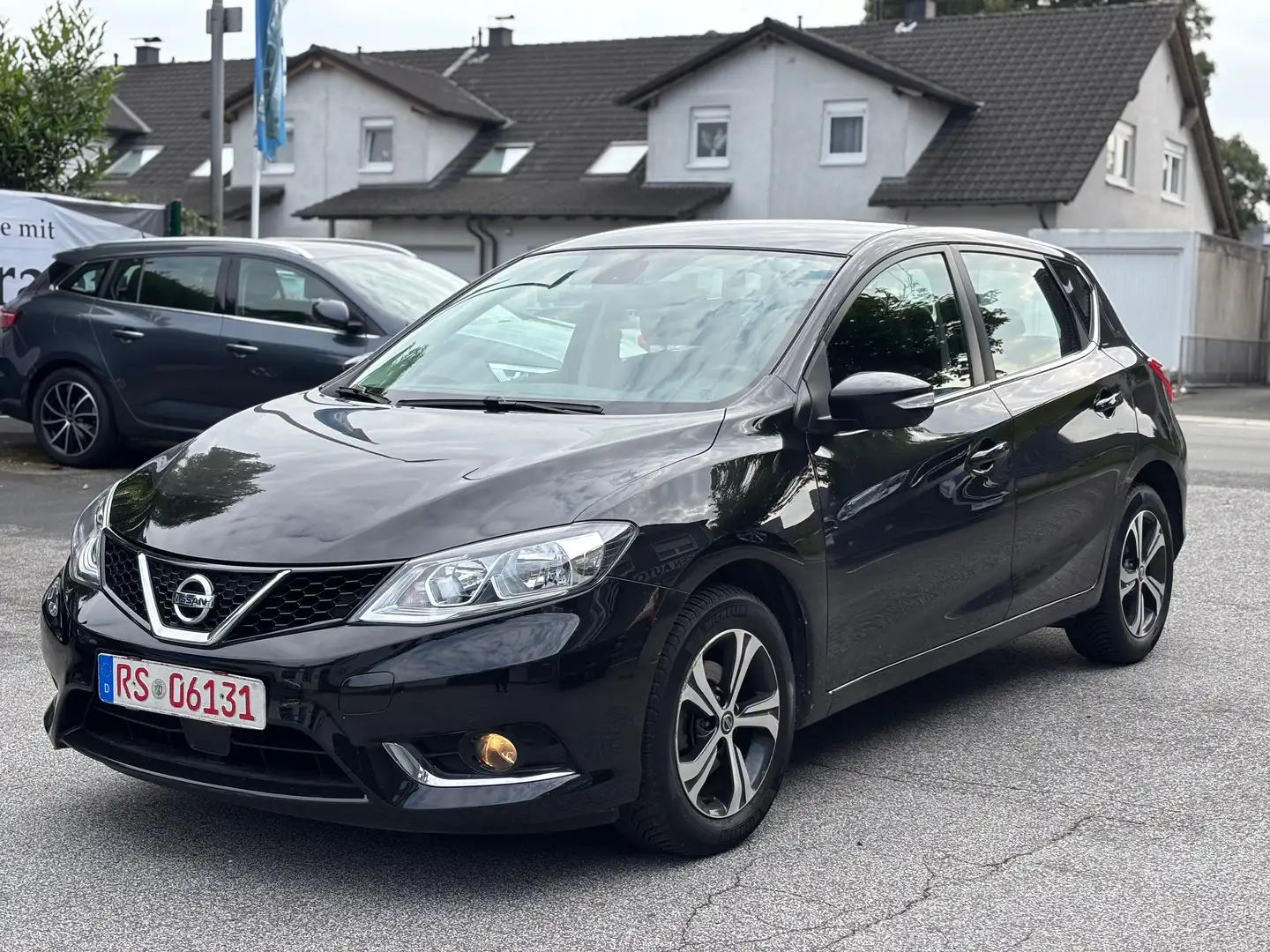 Nissan Pulsar Acenta/NAVI/RÜCKFAHRK/SITZHEIZ/TÜV NEU Černá - 1