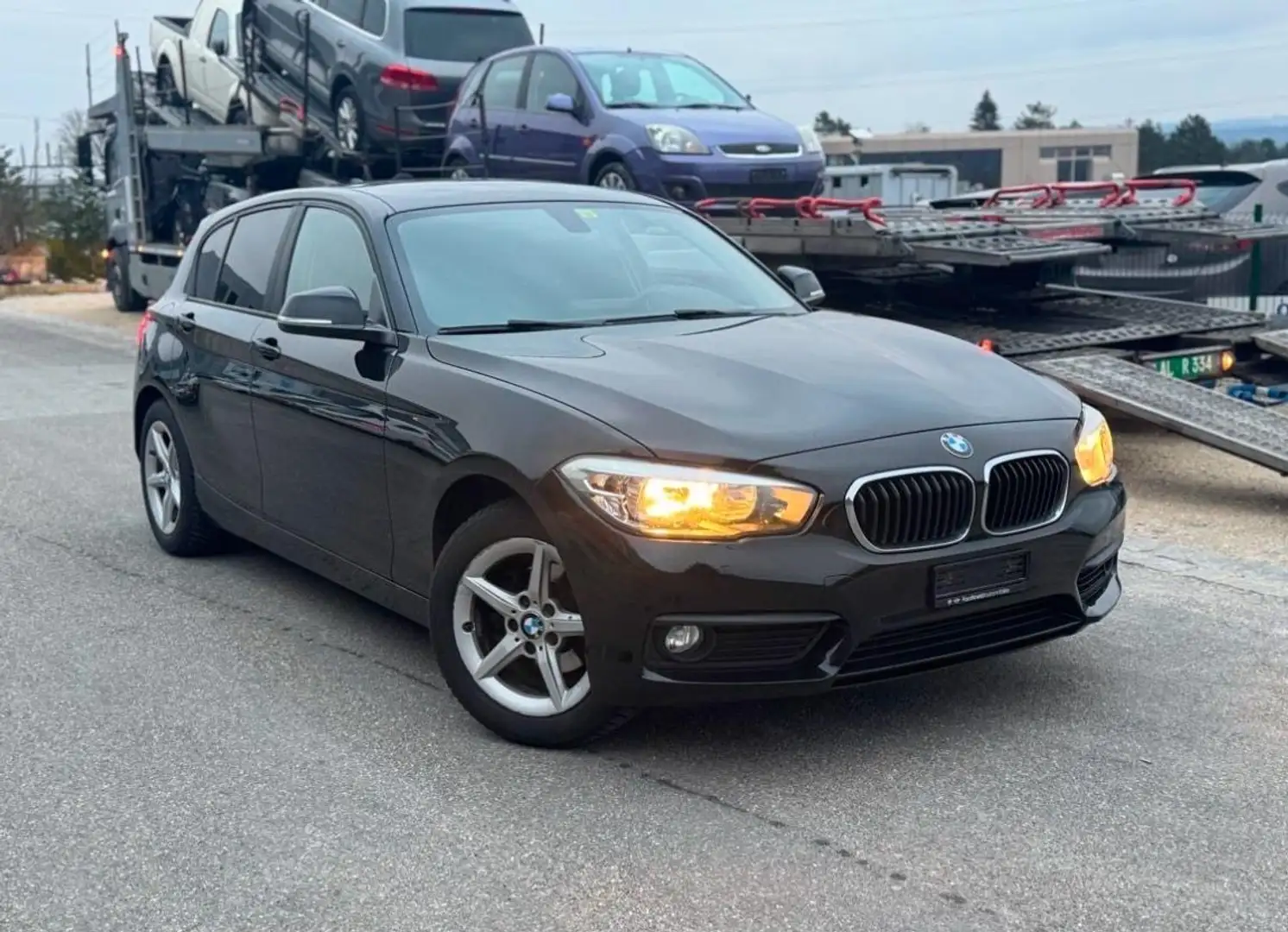BMW 118 i - 2