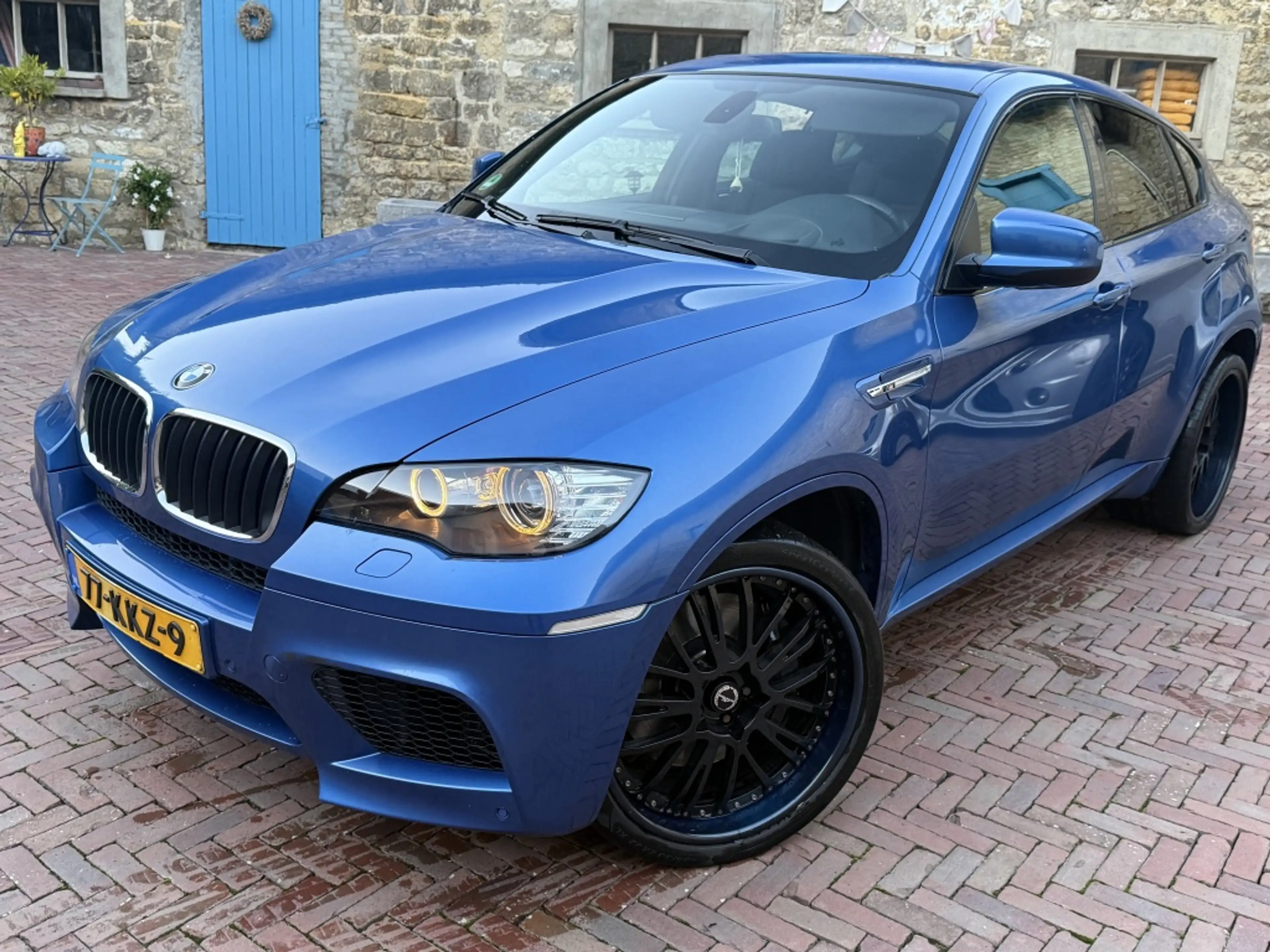 BMW X6 4.4i M6***557 PK **SCHNITZER*TOPSTAAT !