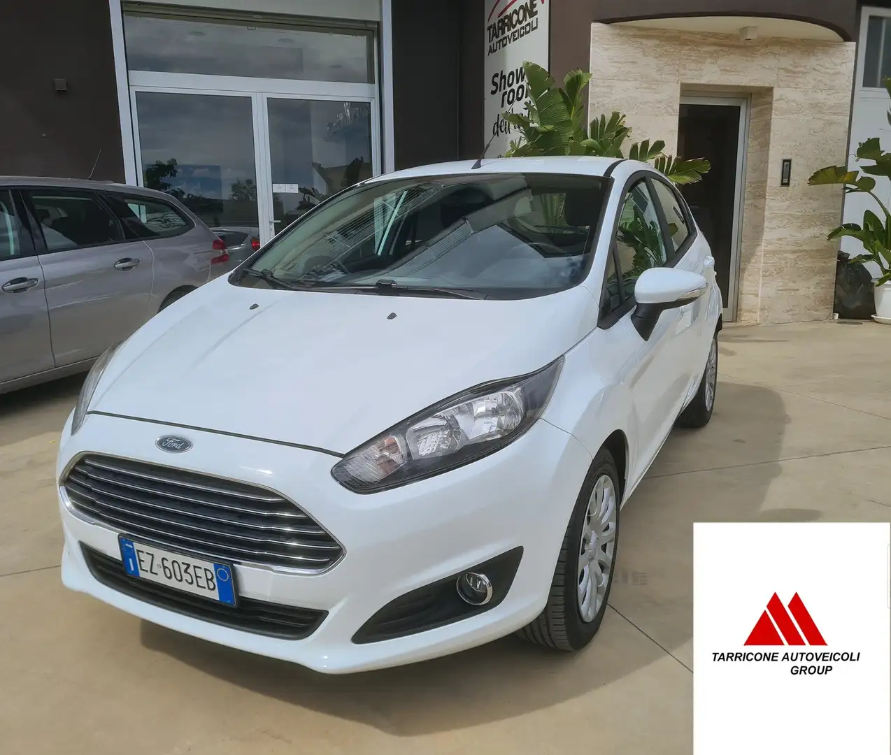 Ford Fiesta Fiesta 5p 1.2 60cv Bianco - 1