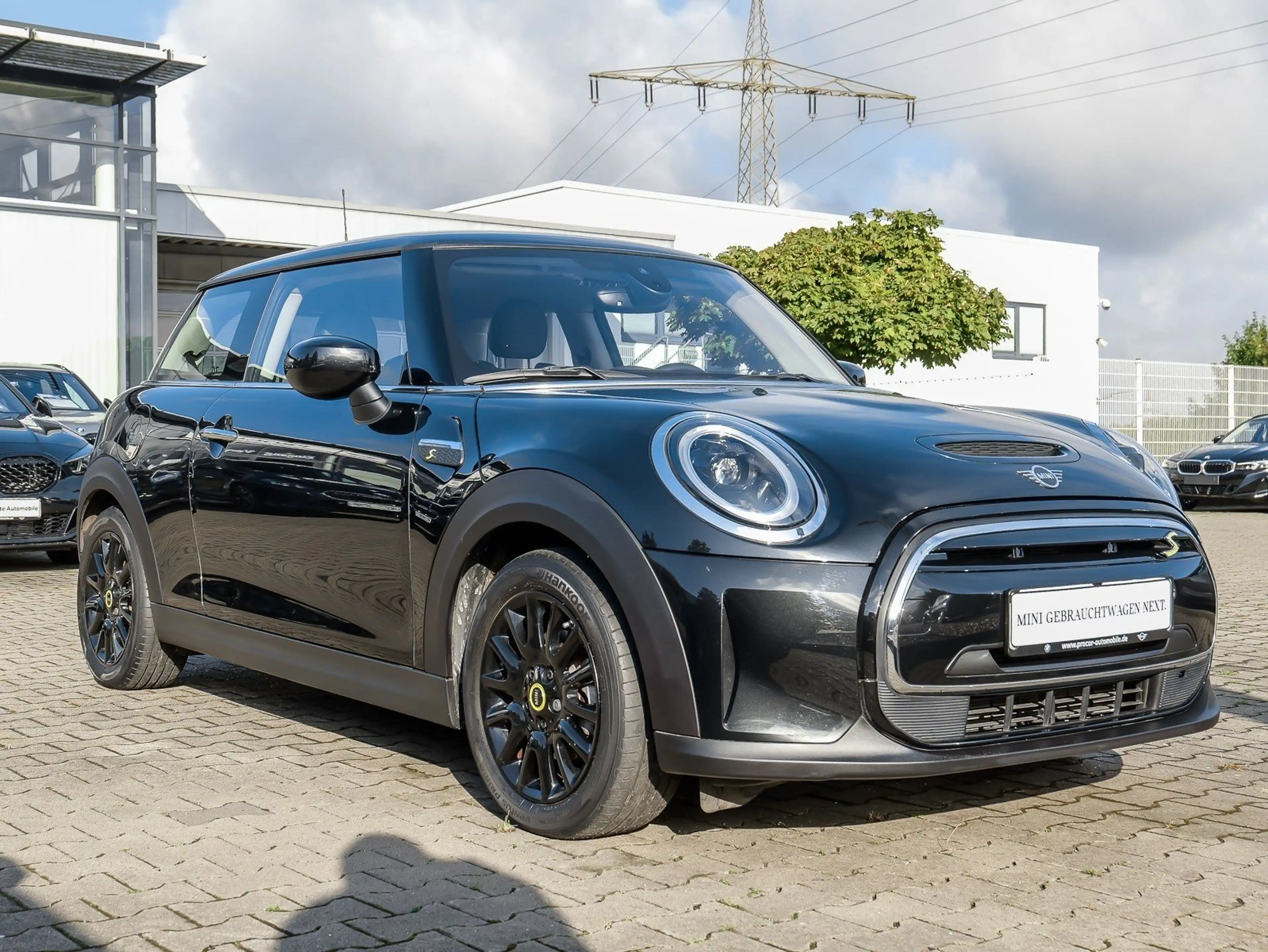 MINI Cooper SE Classic Trim NAVI+SHZ+ACC+PDC+Standheizung+LED+DAB — photo 6