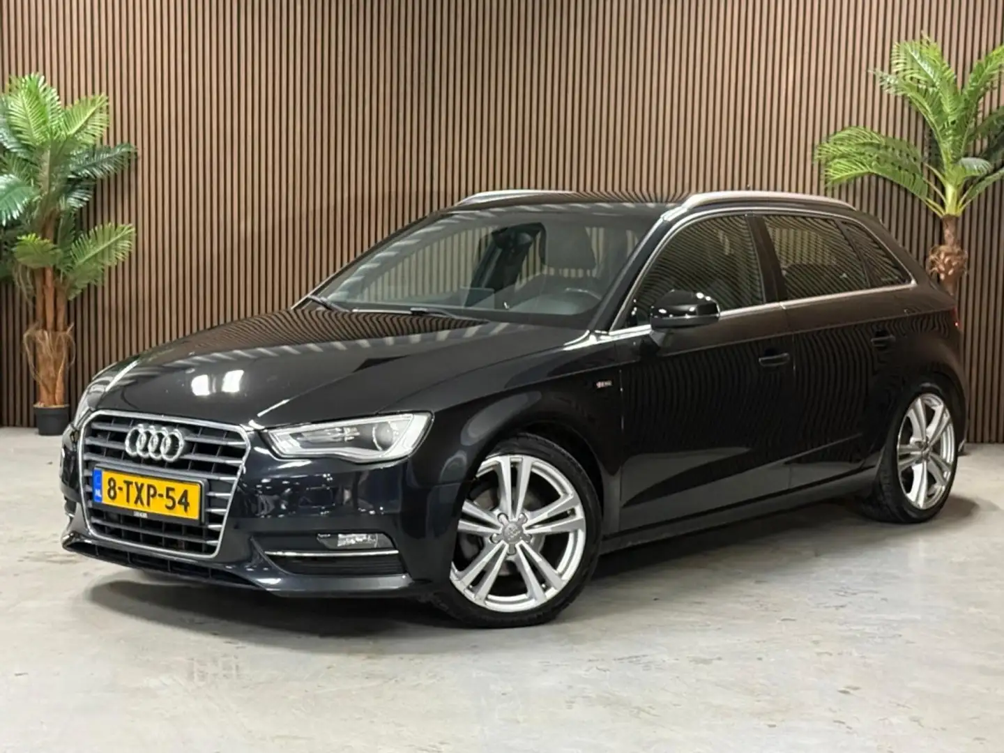 Audi A3 Sportback 1.4 TFSI S-Line Noir - 1