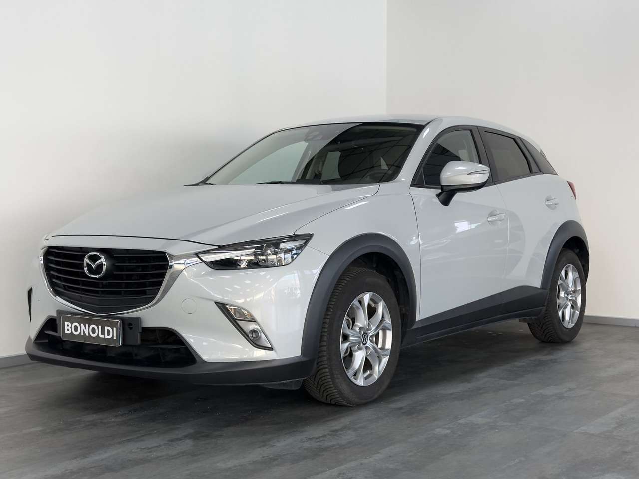 Mazda CX-3 1.5L Skyactiv-D Evolve 6M. Navi Led 16" Bluetooth