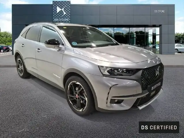 DS Automobiles DS 7 Crossback view 3