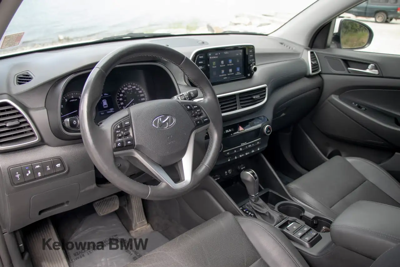 Hyundai TUCSON photo Hyundai TUCSON