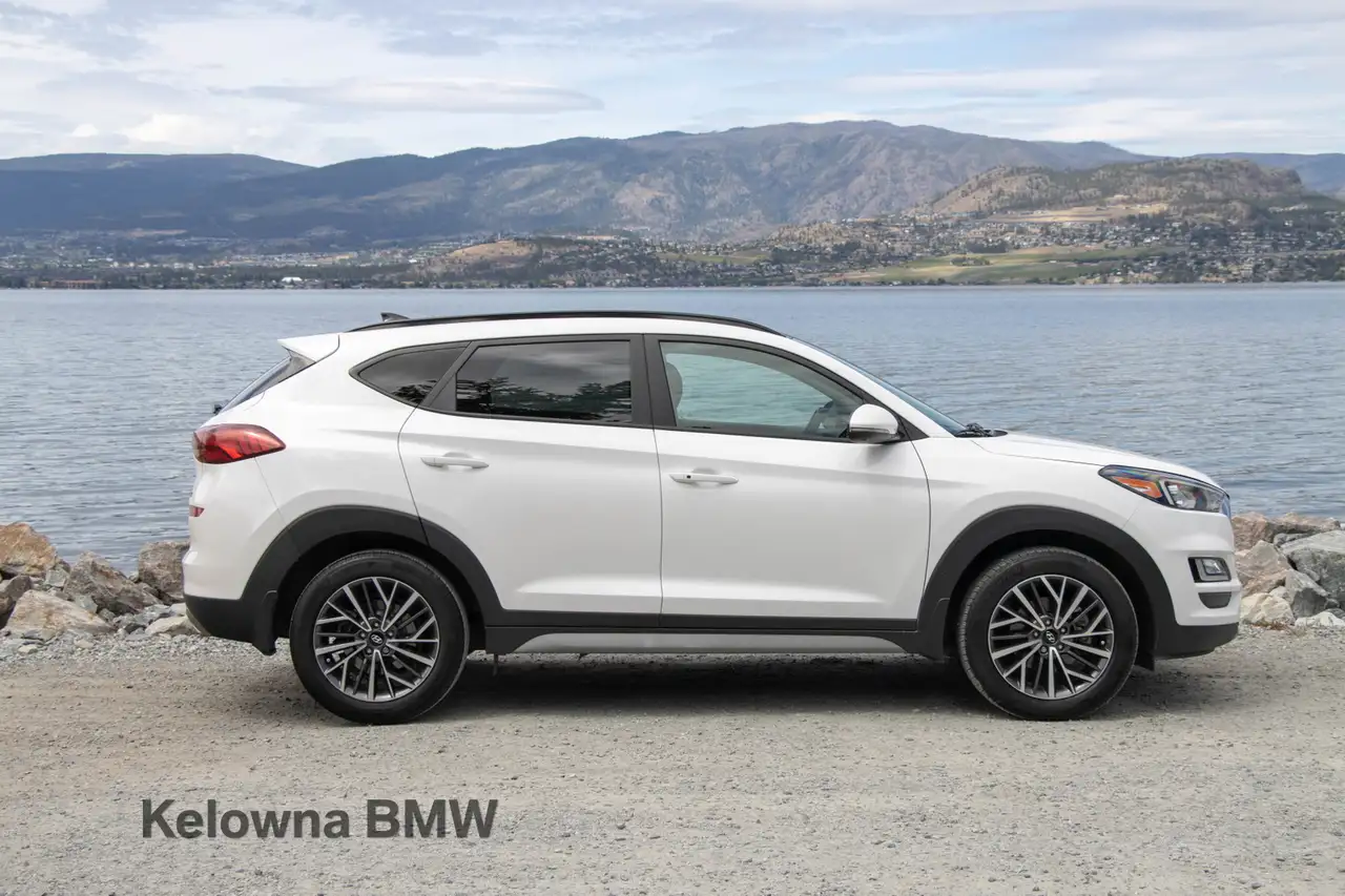 Hyundai TUCSON photo Hyundai TUCSON