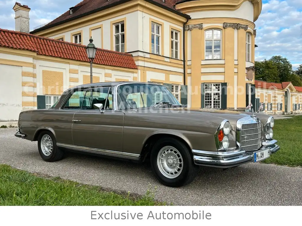 Mercedes-Benz 280 1971 из Европы — купить под ключ