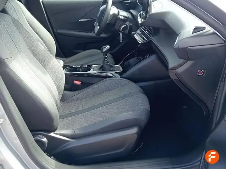 Peugeot 208 2025, foto 18