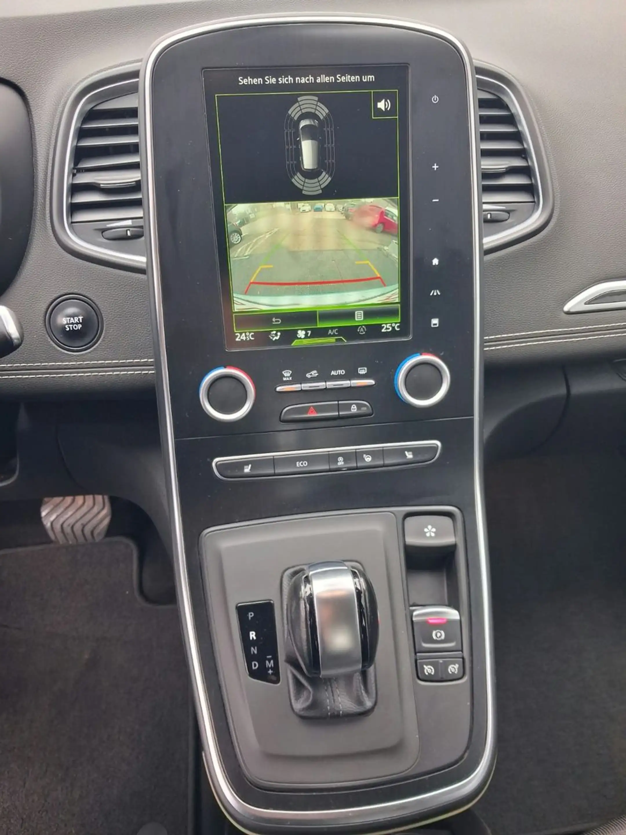 Renault Scenic IV Intens — photo 15