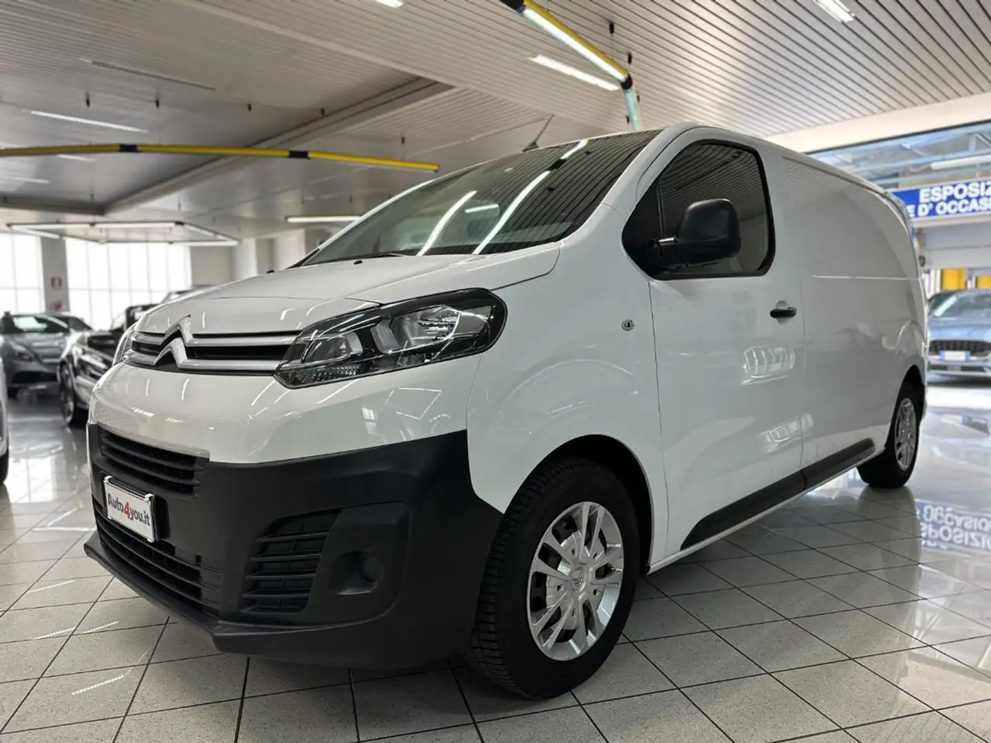 Citroen Jumpy 1.5 BlueHDi 100 PL-TN Furgone M Club IVA ESPOSTA Weiß - 2