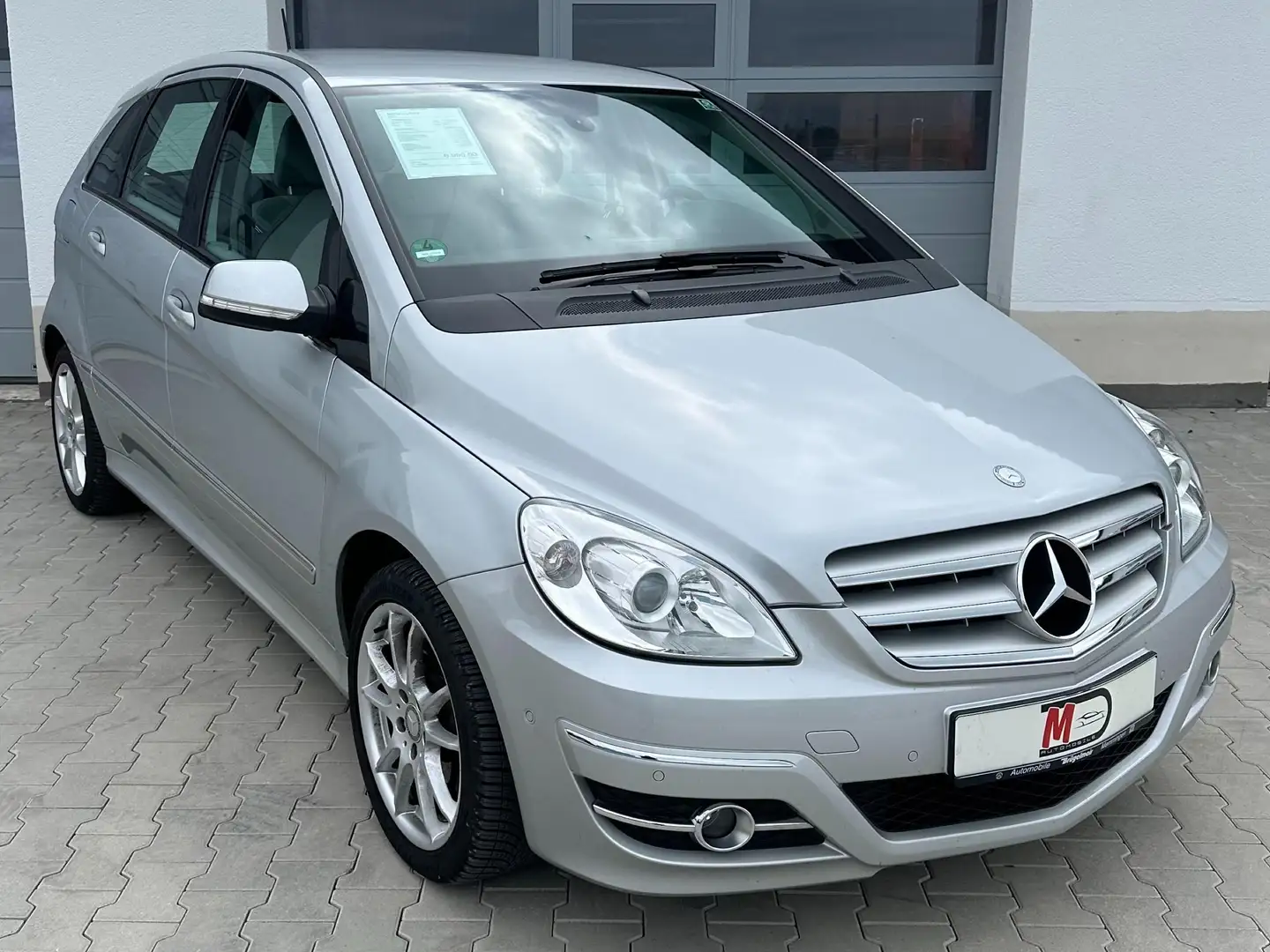 Mercedes-Benz B 200 B 200 (245.233) Argent - 1