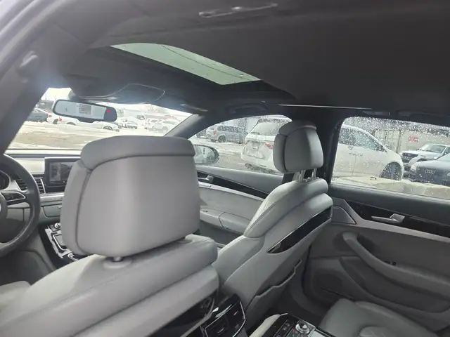 Audi A8 2016 — photo 5