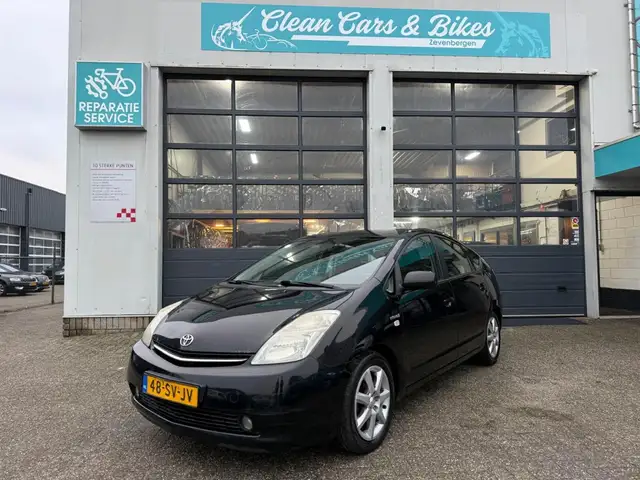 Toyota Prius 1.5 VVT-i Bns Ed.
