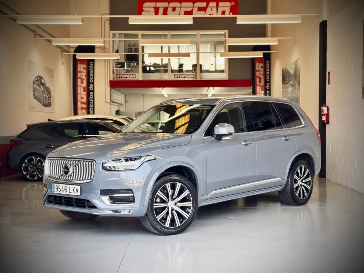 Volvo XC90 B5 Inscription 7pl. AWD Aut. Gris - 1