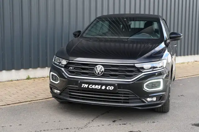 Volkswagen T-Roc view 12