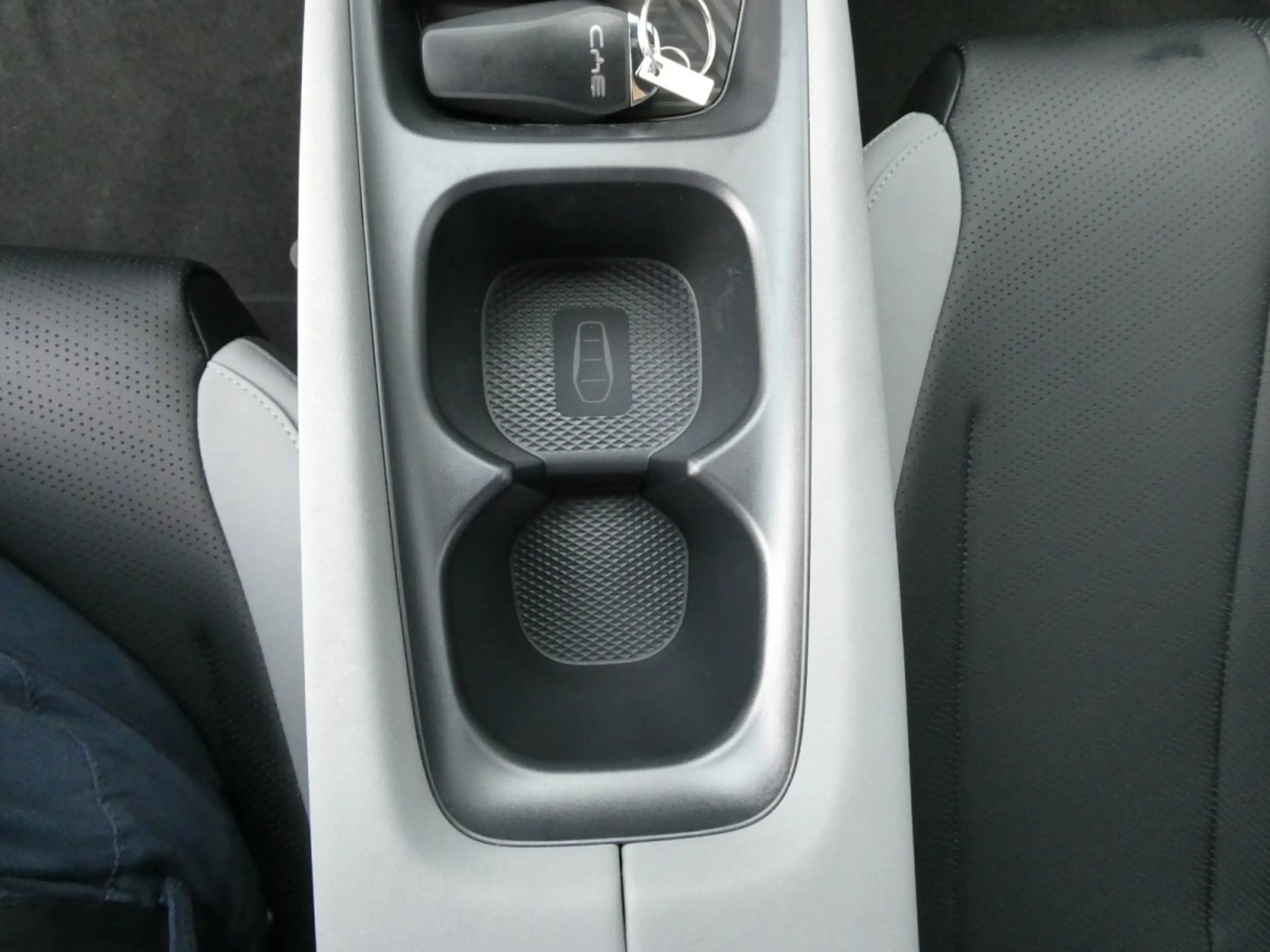 BYD Dolphin Surf Comfort 43kWh *Leder*LED*360-Grad*SHZ* — photo 15