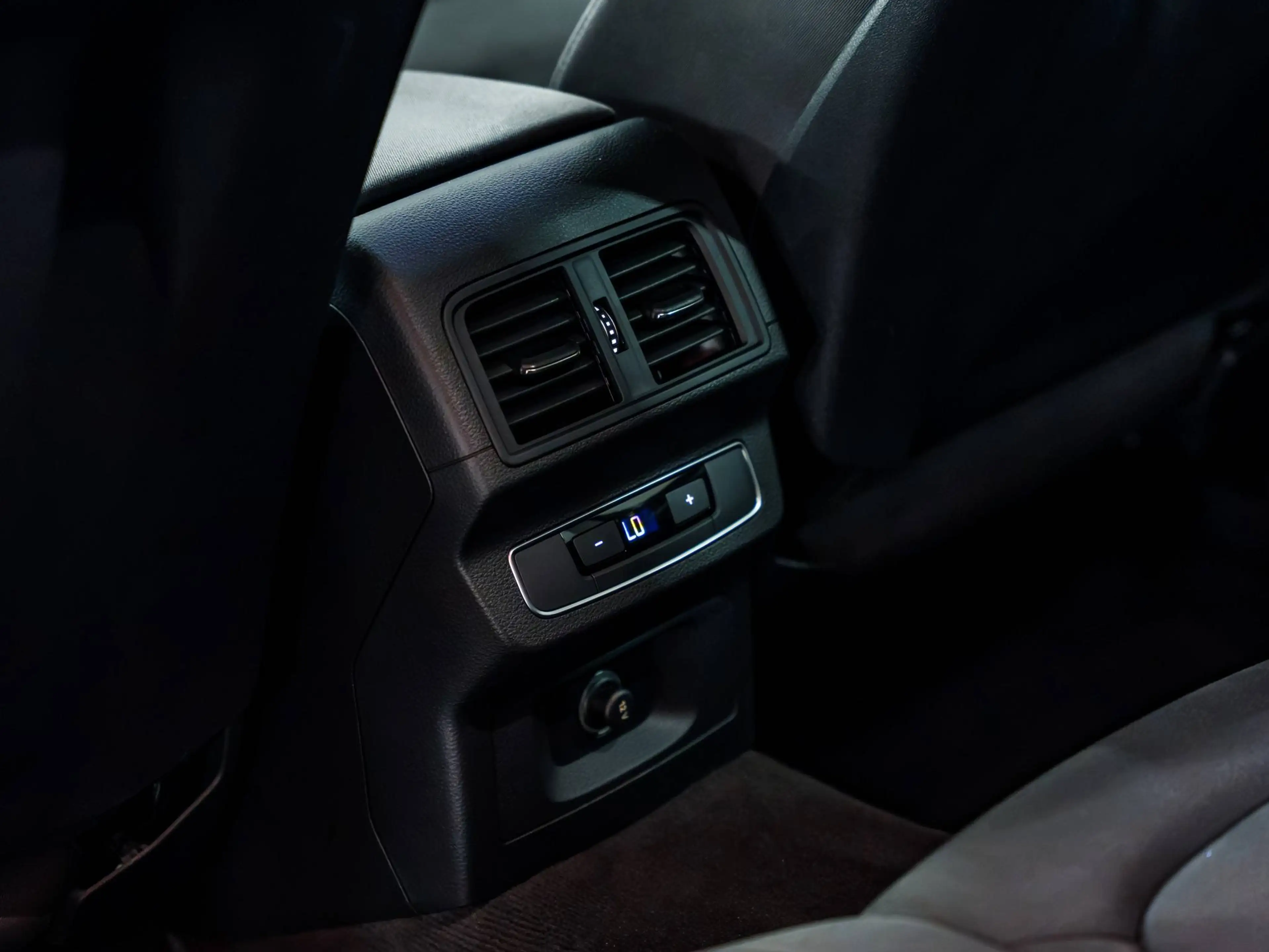 Audi Q5 PHEV 50 TFSIe - Quattro - Virtual Cockpit - Navigatie - LED - Zetelverwarming - 18" - PDC - Cruise Control — photo 15