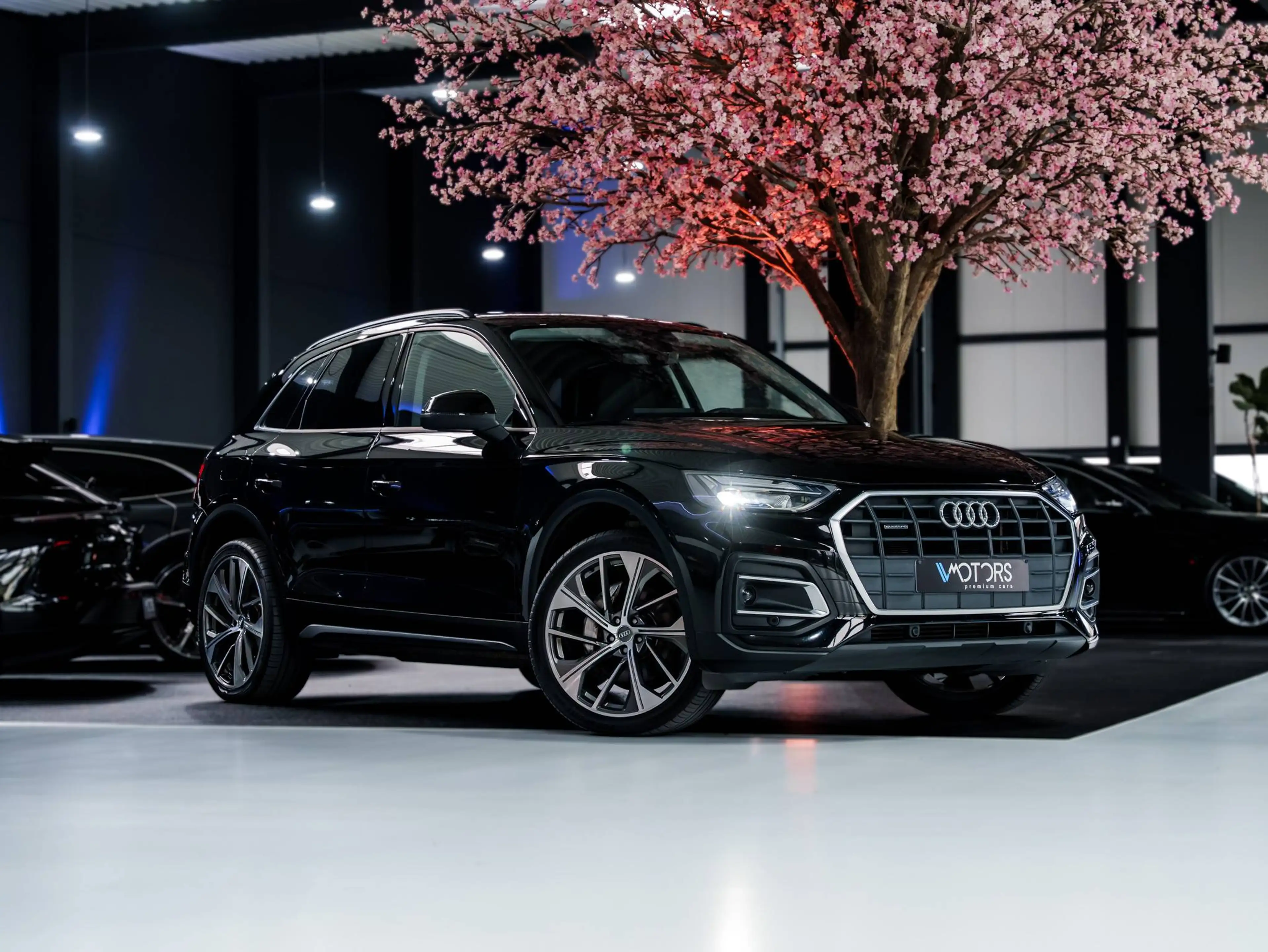 Audi Q5 PHEV 50 TFSIe - Quattro - Virtual Cockpit - Navigatie - LED - Zetelverwarming - 18" - PDC - Cruise Control