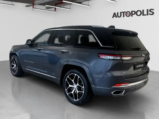 Jeep Grand Cherokee view 7