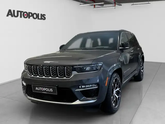 Jeep Grand Cherokee view 13