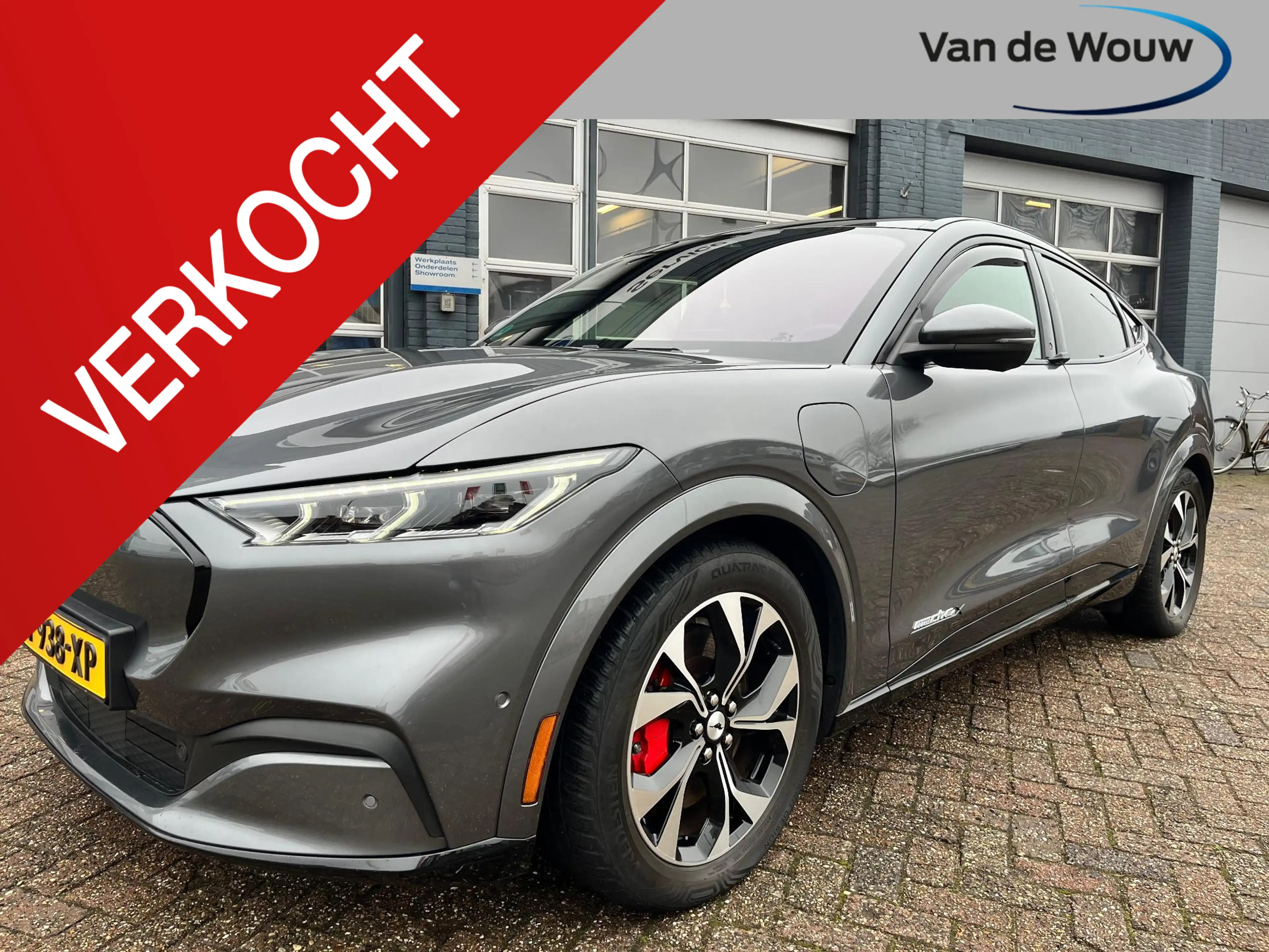 Ford Mustang Mach-E Extended First Edition AWD 98 kWh Garantie t/m jun