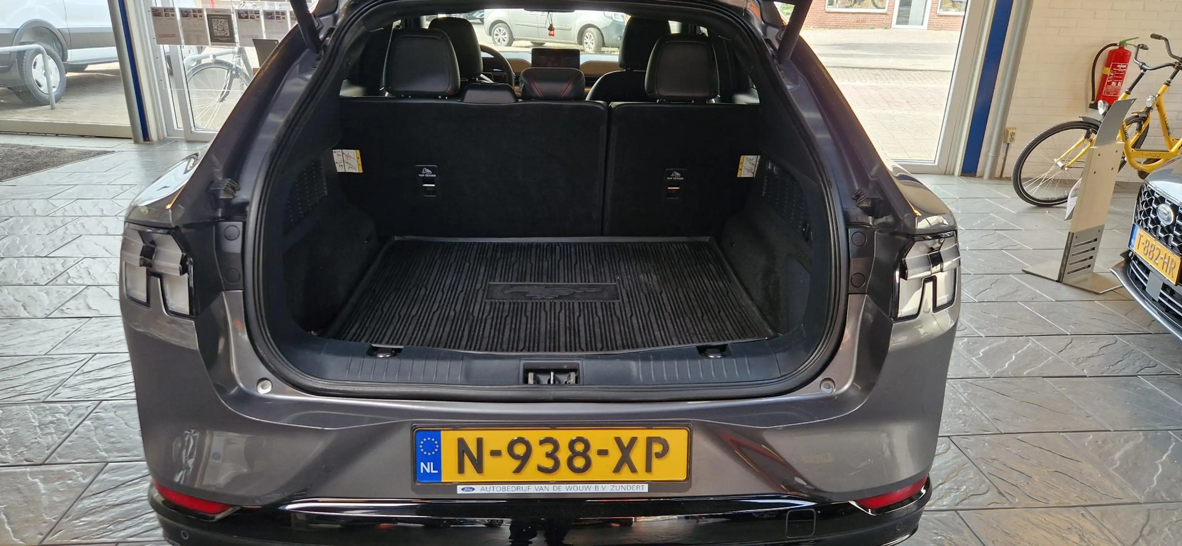 Ford Mustang Mach-E Extended First Edition AWD 98 kWh Garantie t/m jun — photo 7