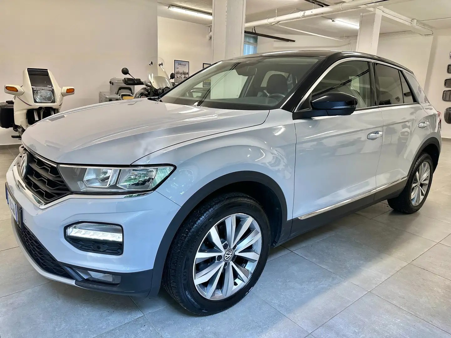 Volkswagen T-Roc VIRTUAL COCKPIT * UNIPROP * NEOPAT * APPLE CARPLAY Blanc - 1