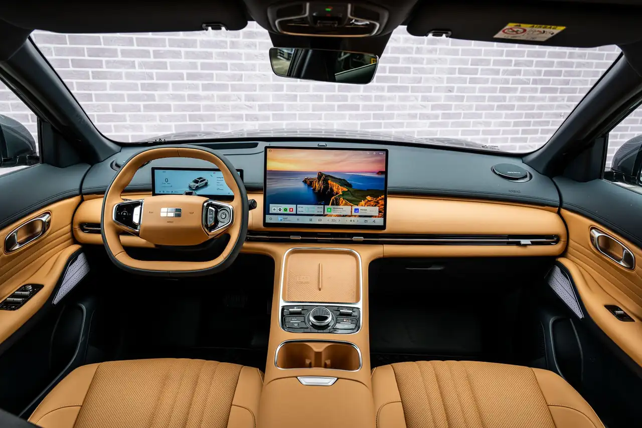 Geely Starray EM-i 2026