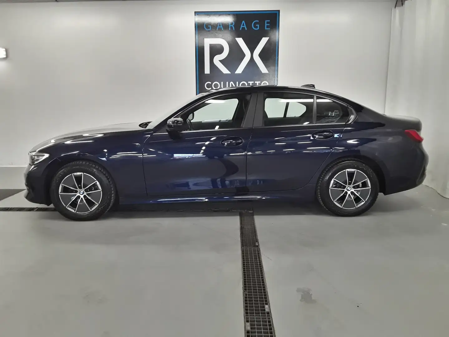 BMW 318 dA AdBlue Blu/Azzurro - 2