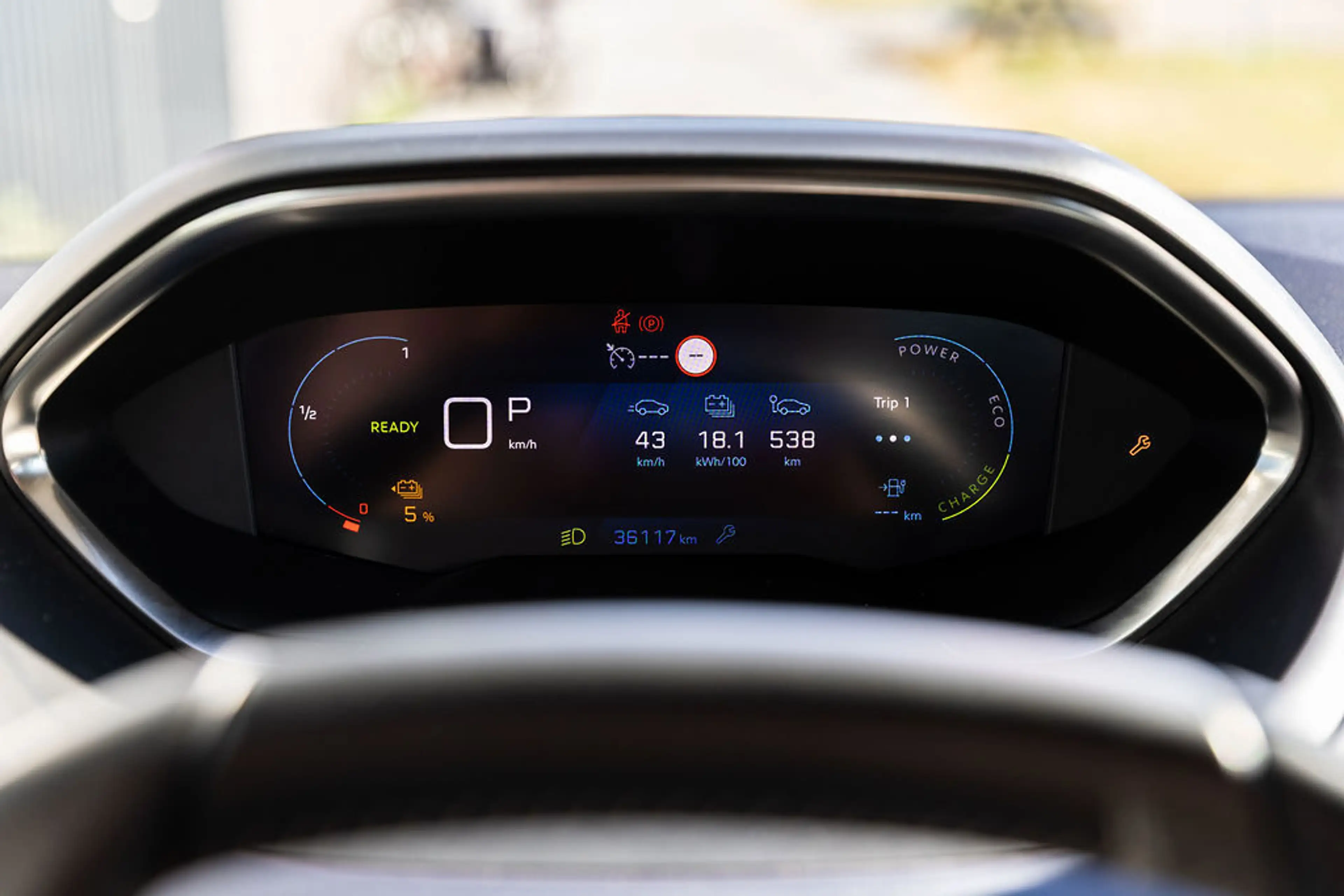 Peugeot e-Rifter Long EV Long Allure 7p. 50 kWh L2 — photo 4