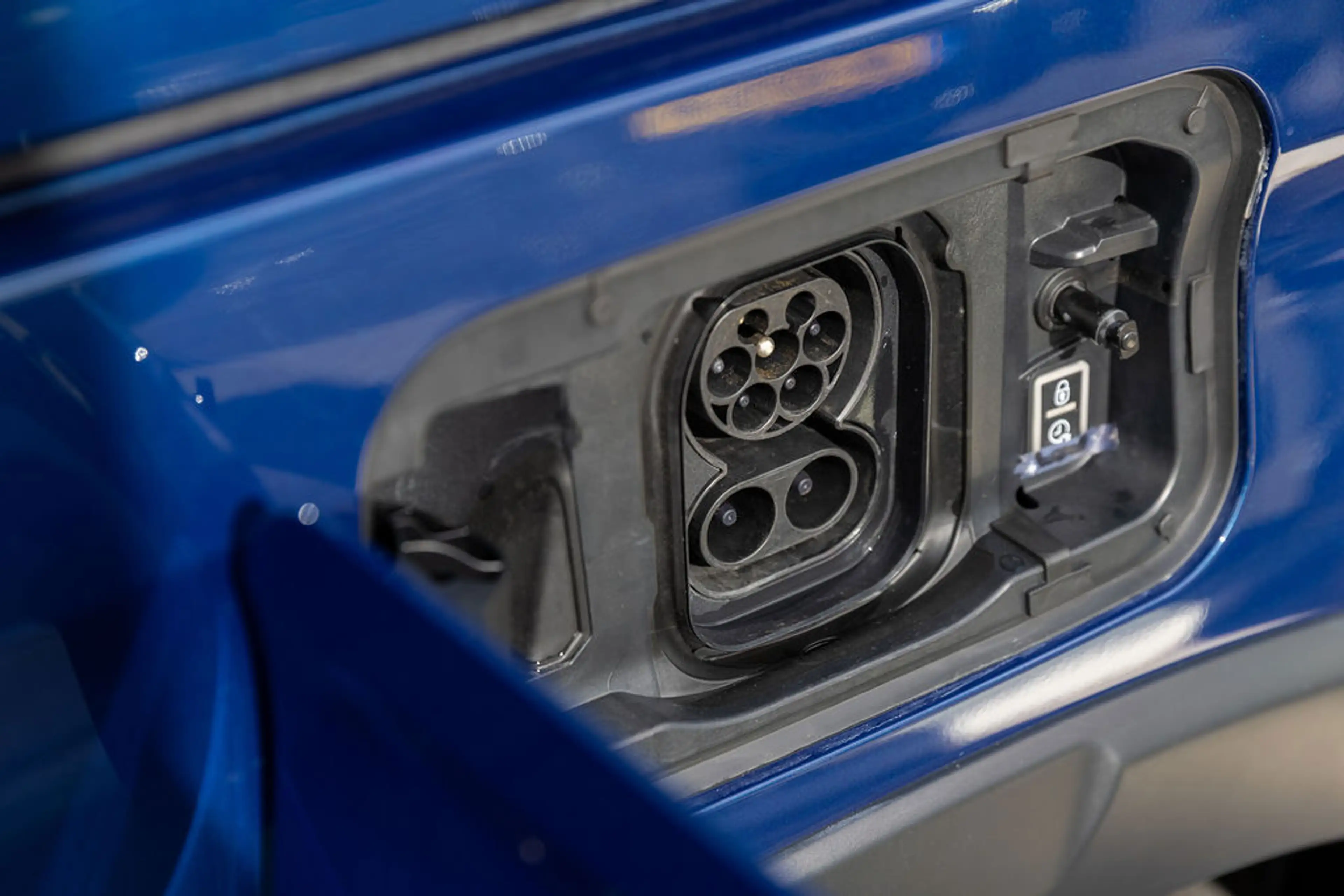 Peugeot e-Rifter Long EV Long Allure 7p. 50 kWh L2 — photo 9