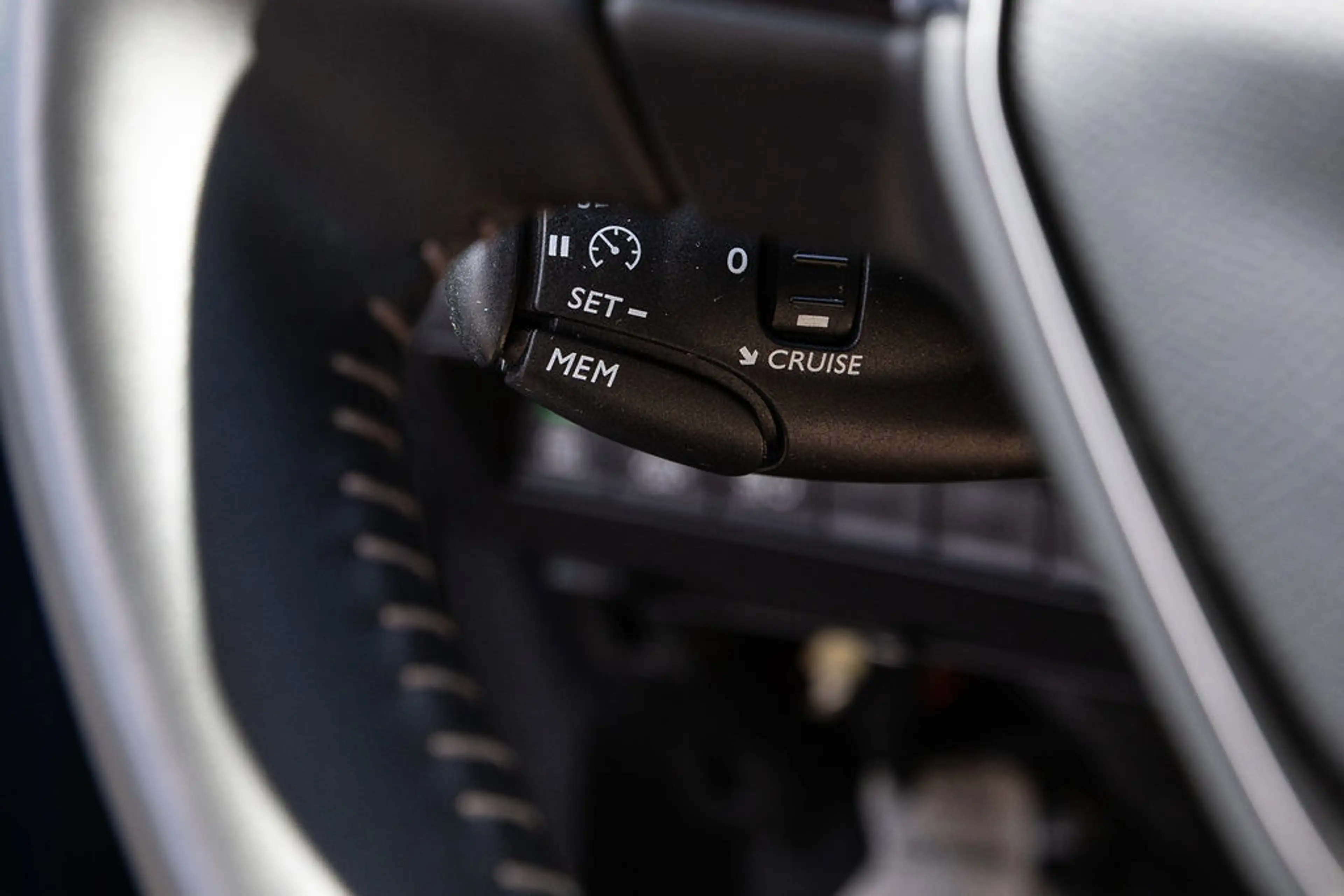 Peugeot e-Rifter Long EV Long Allure 7p. 50 kWh L2 — photo 24