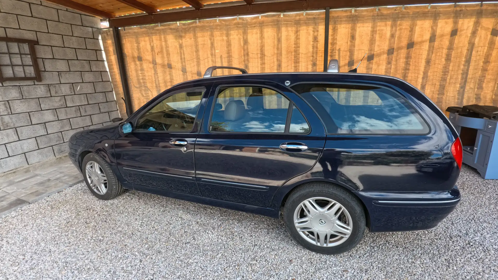 Lancia Lybra Lybra SW 2.4 jtd Executive Blu/Azzurro - 1