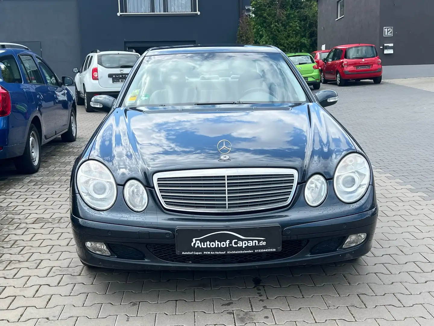 Mercedes-Benz E 200 E 200 Lim Kompre./PDC/Klima/SHZ/Tempo/TÜV 08.25 Fekete - 2
