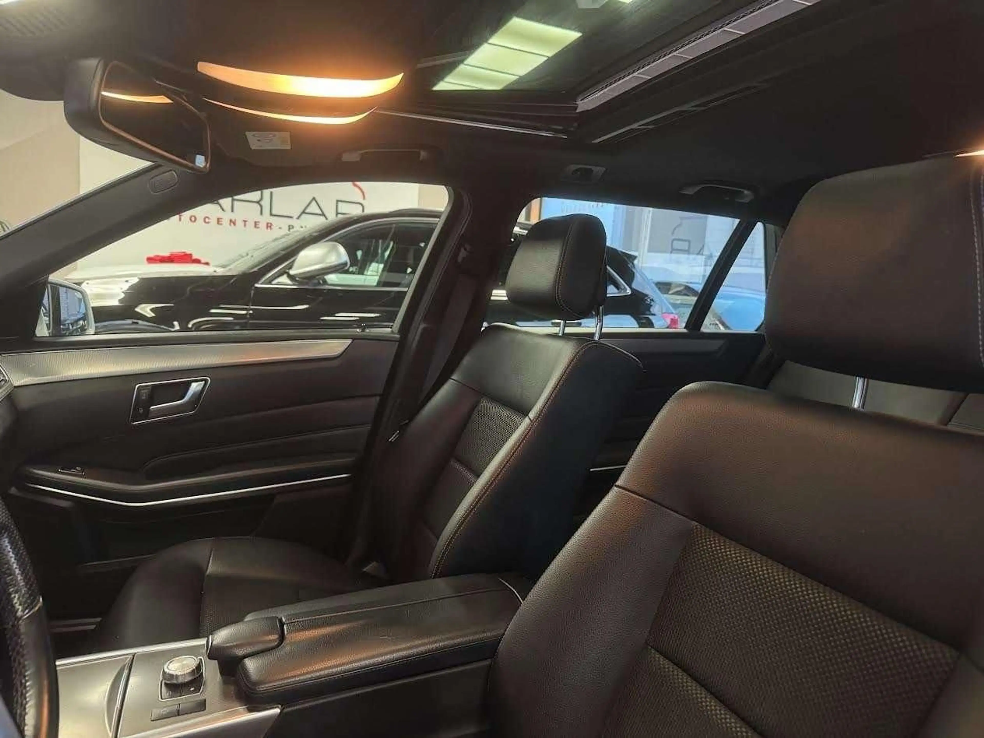 Mercedes-Benz E 250 E 250 BI-XEN NAVI SCHIEBEDACH AHK — photo 9