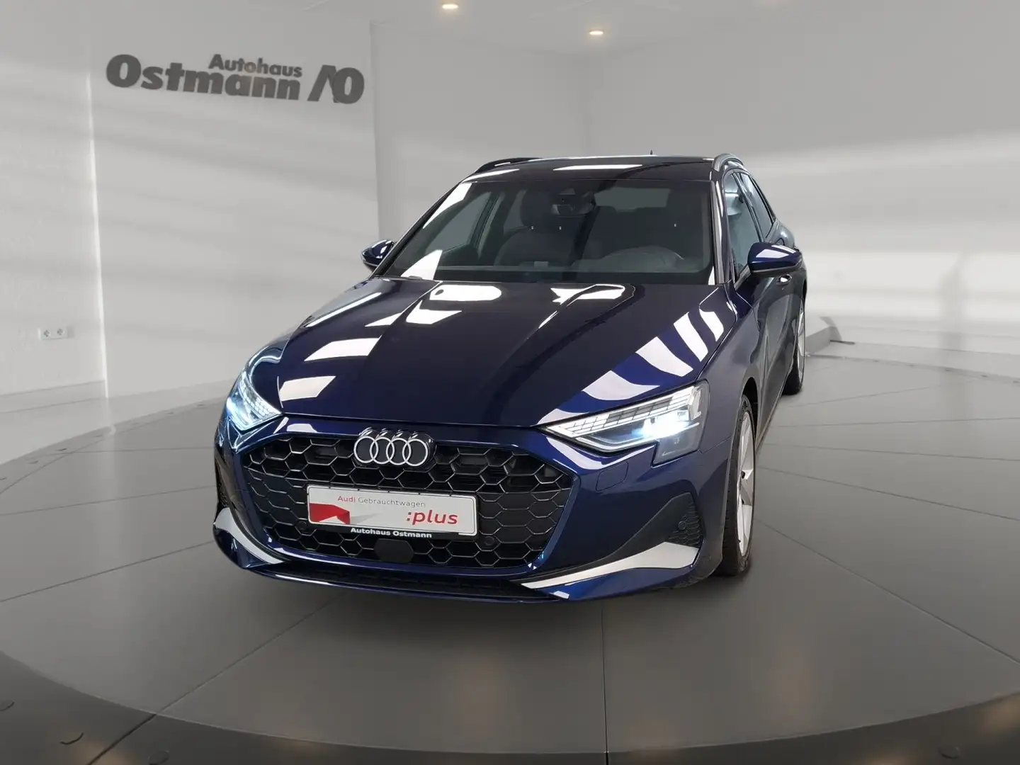 Audi A3 Sportback 35 TFSI el.Heck RFK PDC SHZ Blau - 2