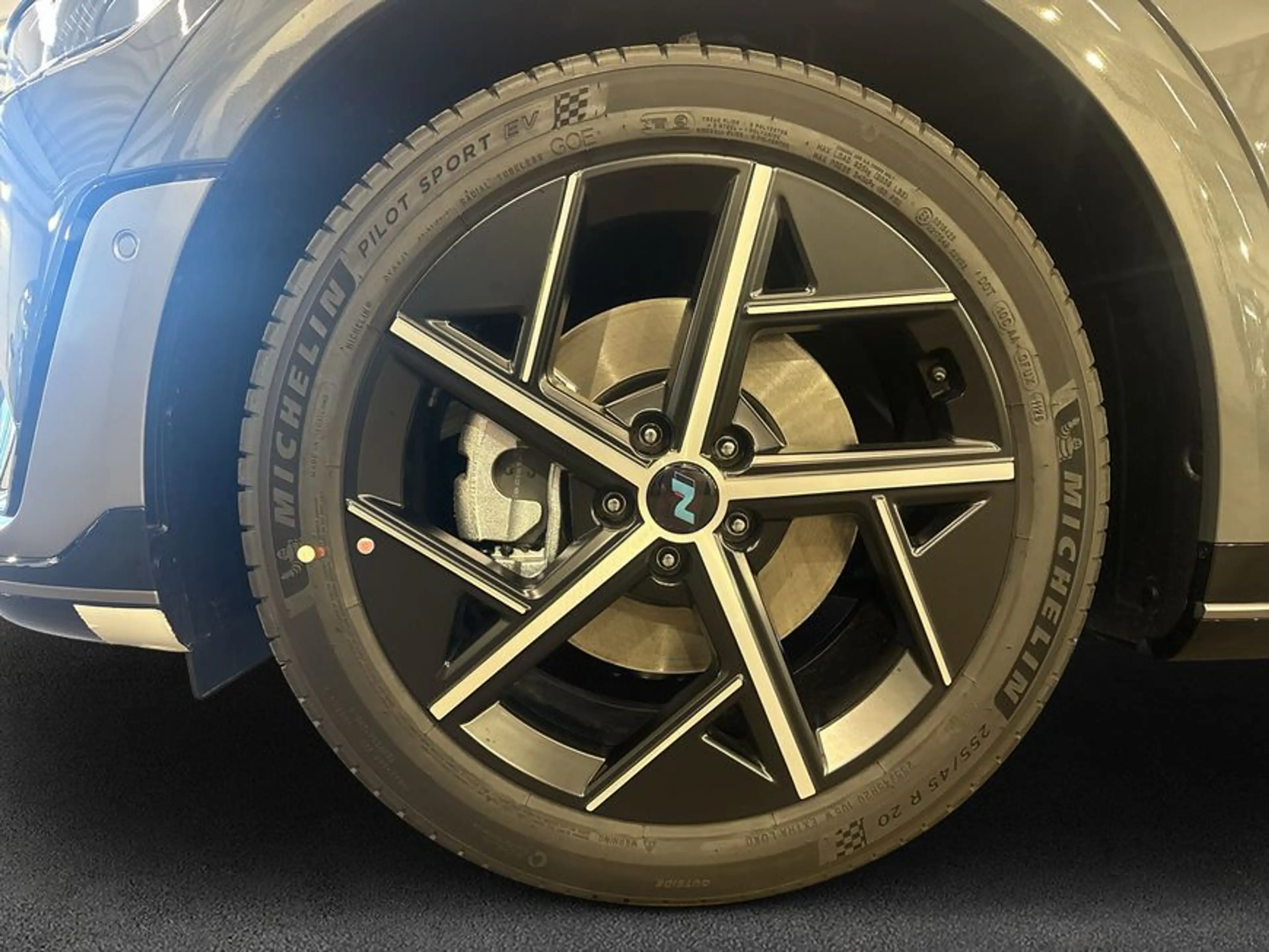 Hyundai IONIQ 5 84 kWh 4WD N Line X 239 kW, 5-türig (Strom — photo 8