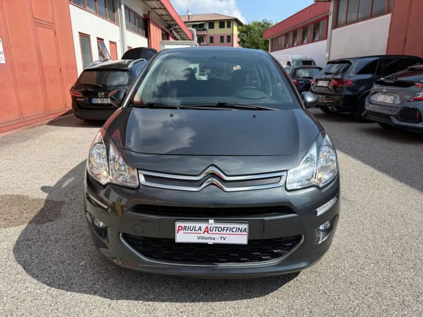 Citroen C3 1.4 HDi 70 Exclusive Gris - 2