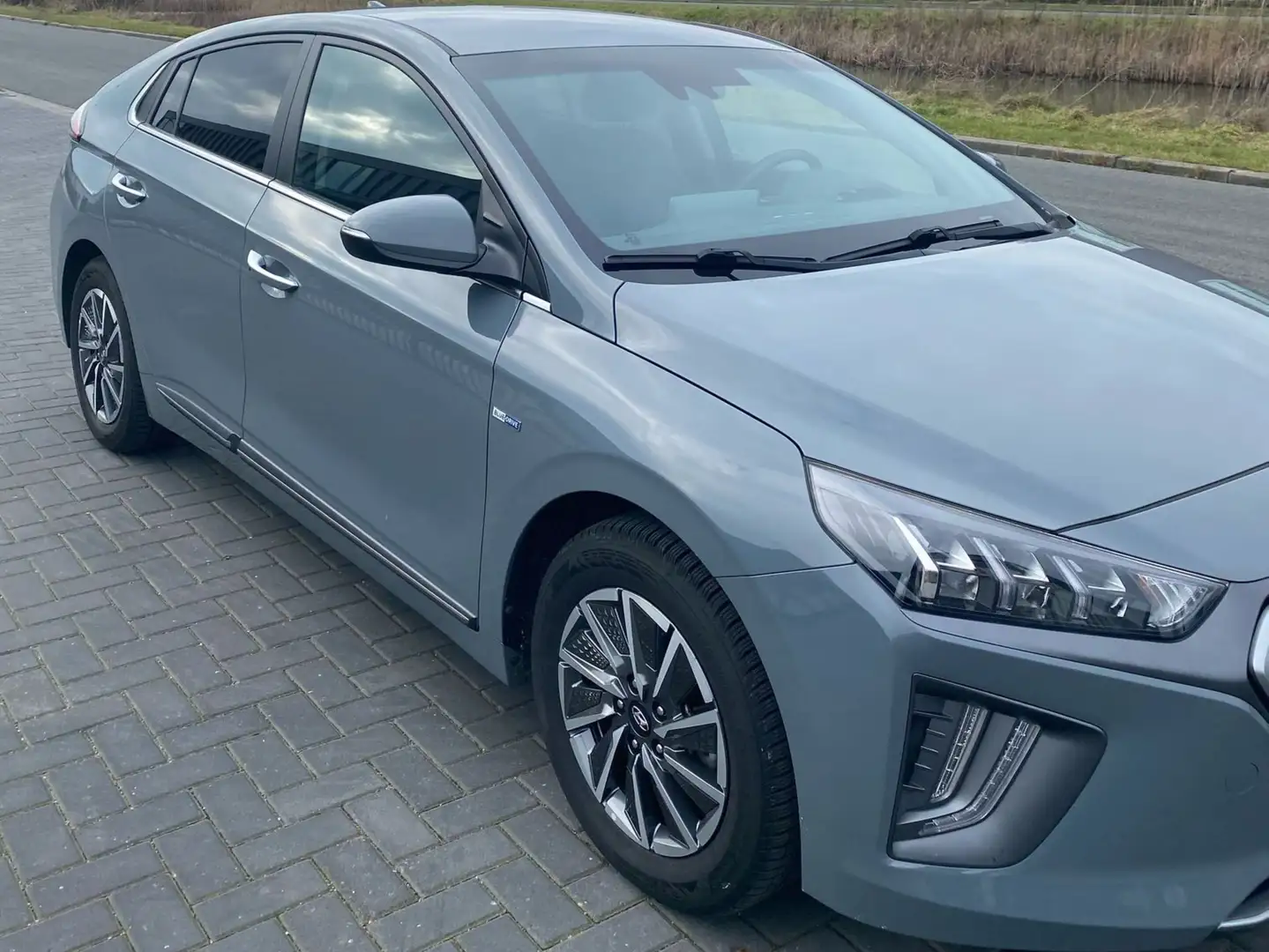Hyundai IONIQ IONIQ Comfort EV 38 kWh Grijs - 1