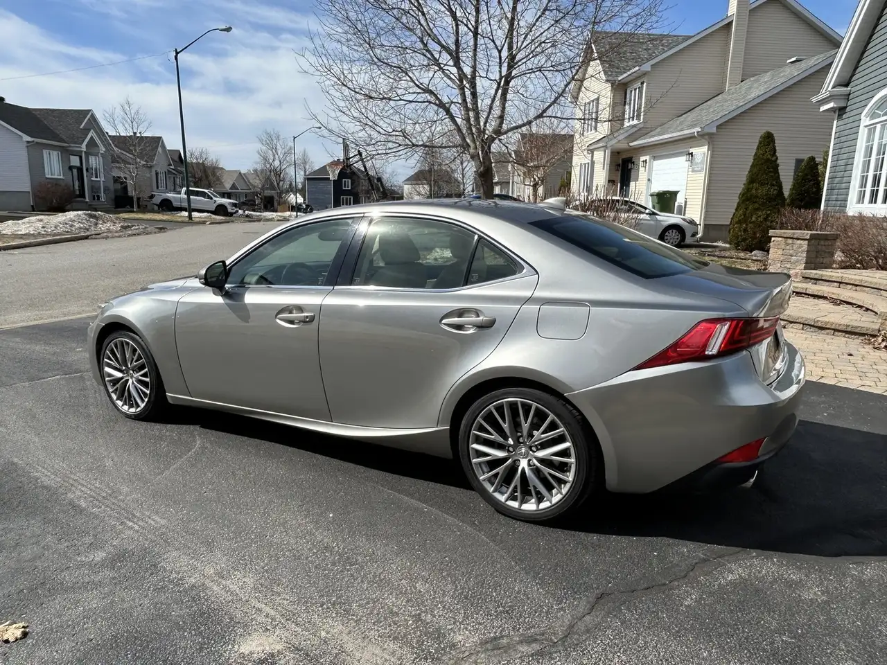 Lexus IS fotografie Lexus IS