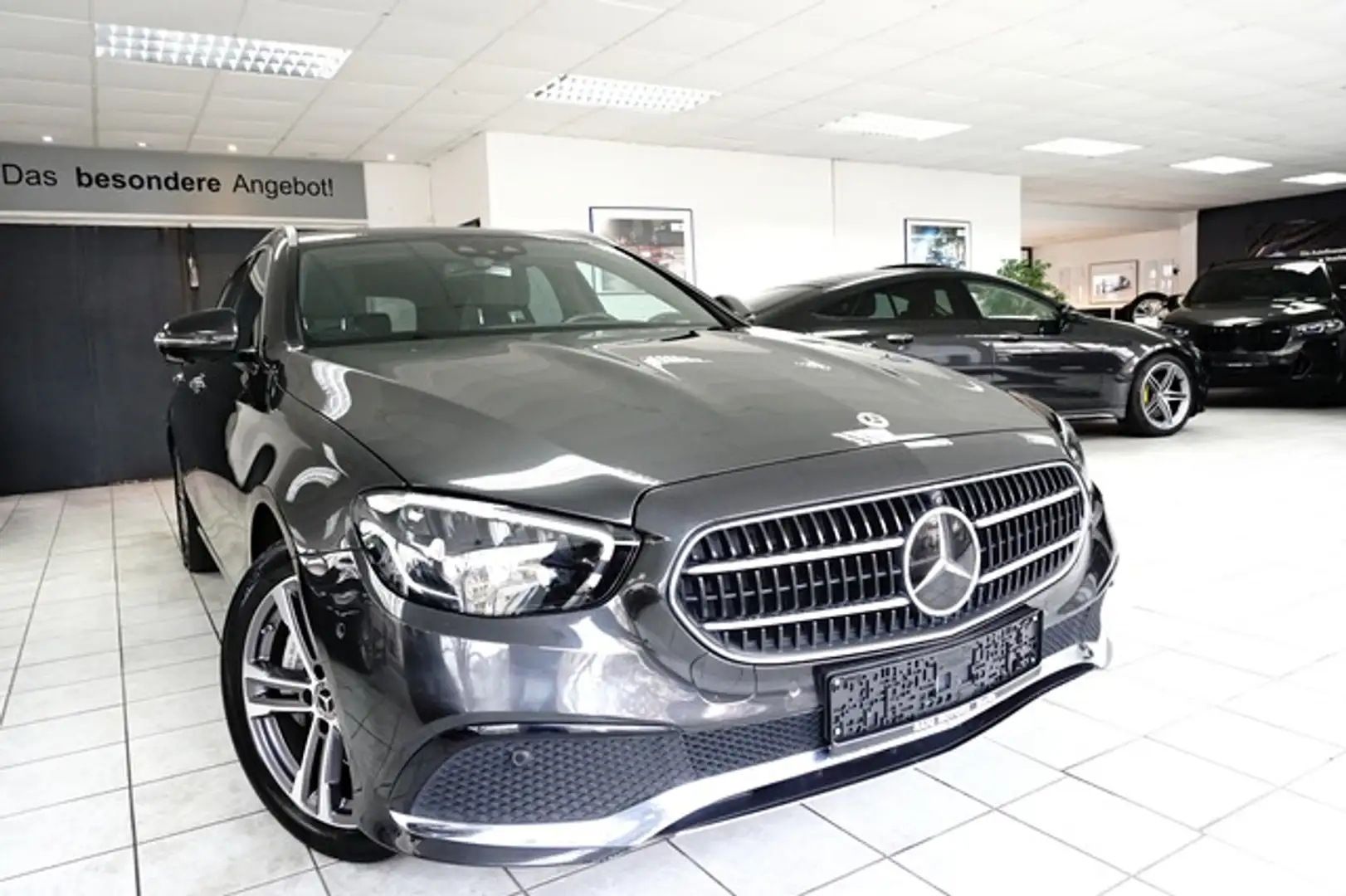 Mercedes-Benz E 400 d 4M Avantgarde MBUX ACC HUD BURMES StHZ Grau - 1