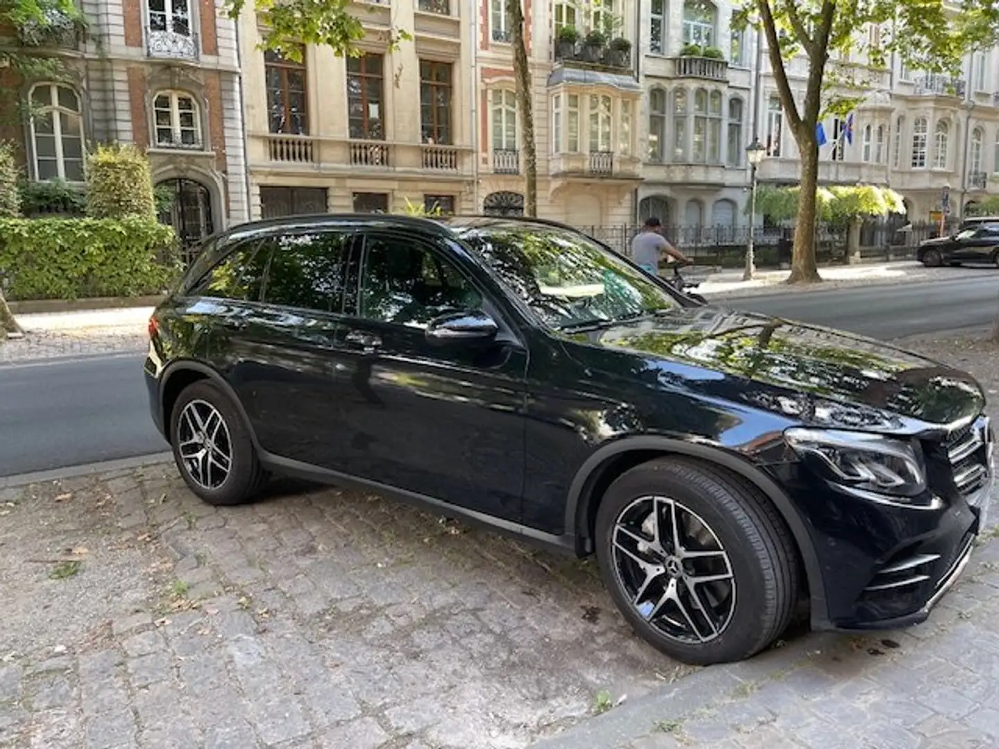 Mercedes-Benz 220 220D 4MATIC Zwart - 1