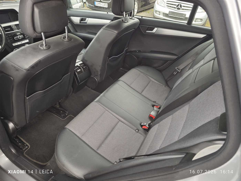 Mercedes-Benz C 180 T Kompressor Automatik BlueEFFICIENCY Avantgarde — photo 9